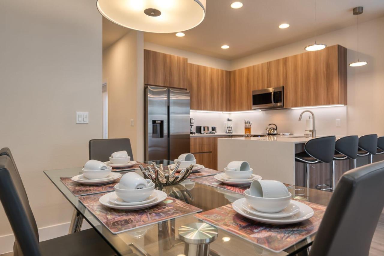 Pleasant Townhome With Private Pool Near Disney Four Corners Екстер'єр фото